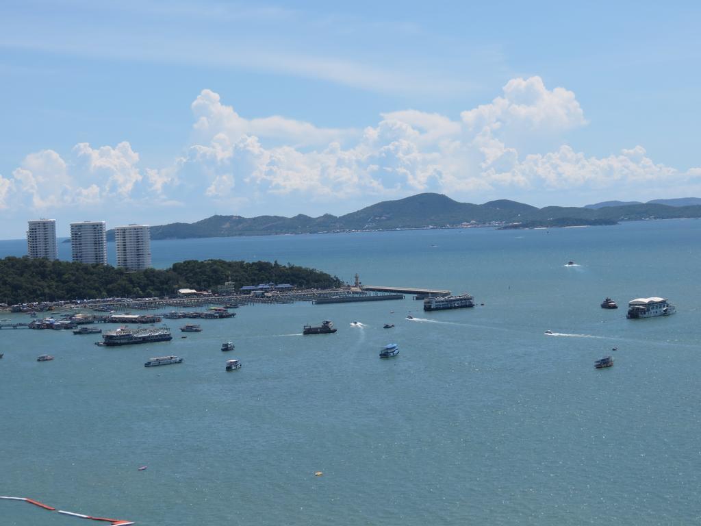View Talay 6 Suite Apartments Паттайя Номер фото