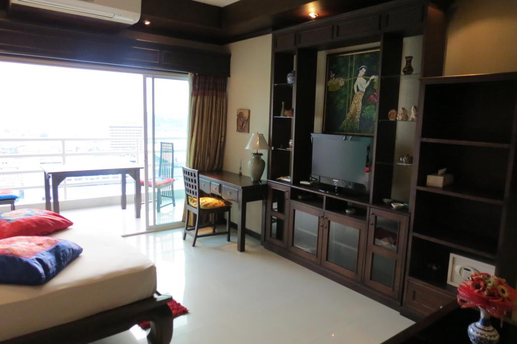 View Talay 6 Suite Apartments Паттайя Экстерьер фото